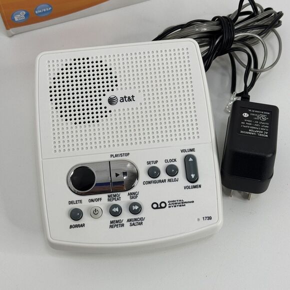 AT&T 1739 Digital Answering Machine System - working condition. - Picture 3 of 6